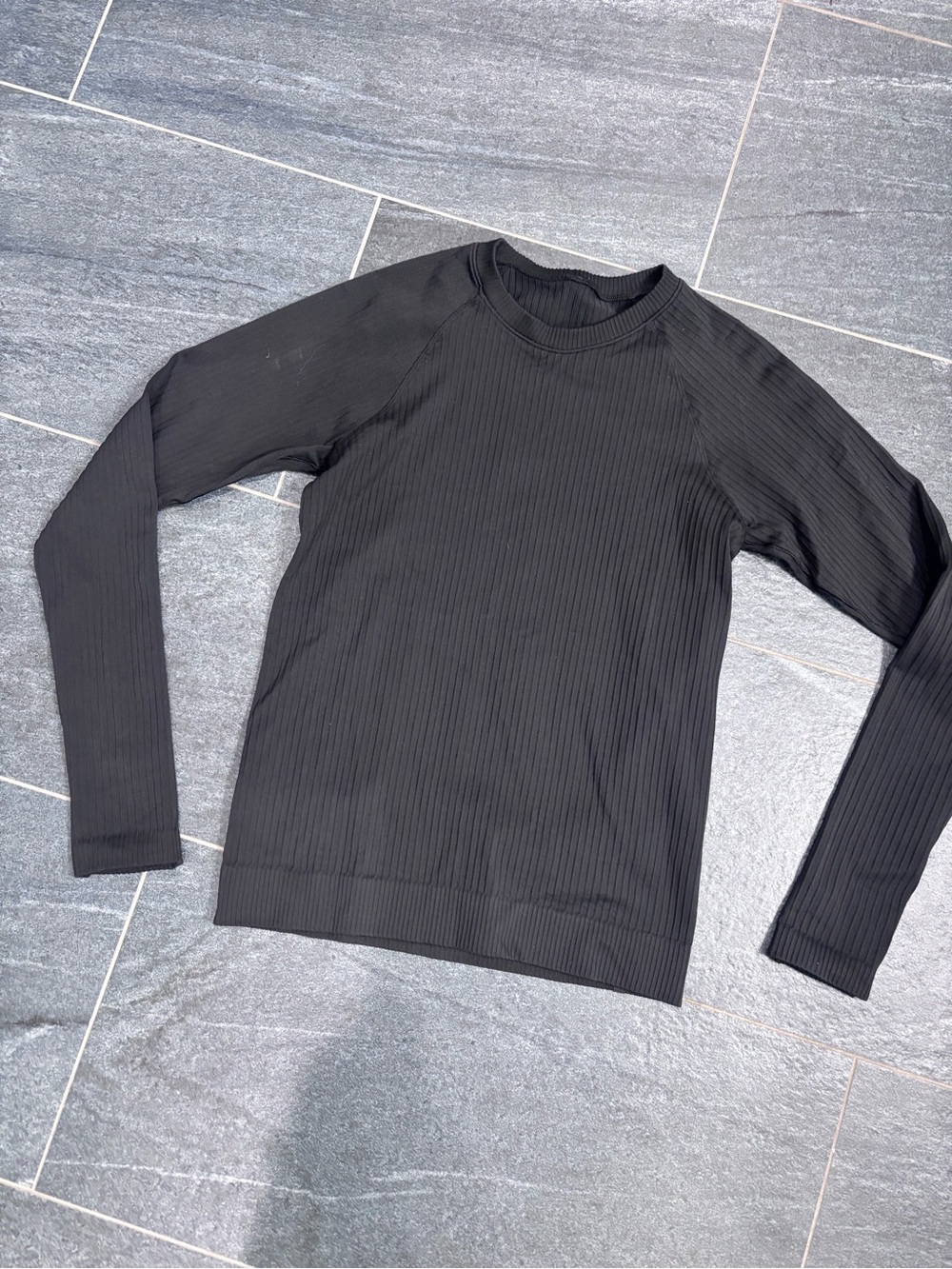 Rest Less Variegated Ribbed Longsleeve - Picture 2 of 8